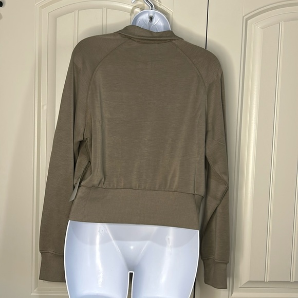 New Mono B cropped jacket . S - Picture 2 of 6